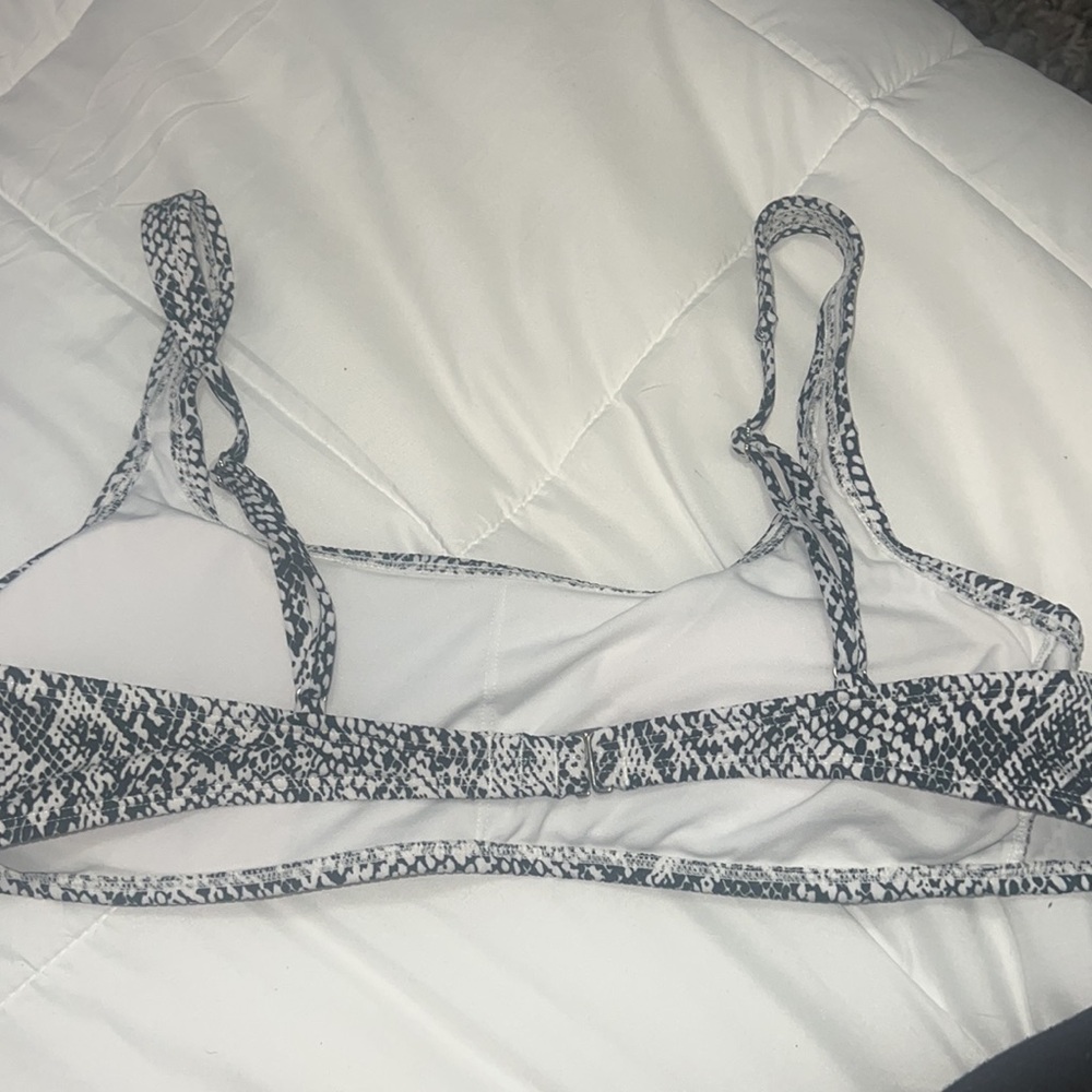 Bikini Top - Picture 2 of 2